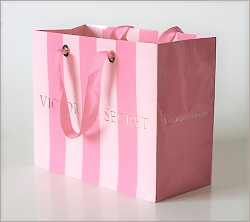 Подарочный пакет Victoria's Secret: 37*26